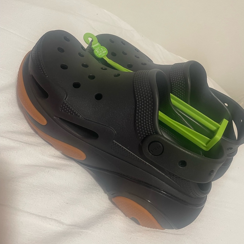 🚨Crocs Bubble Crush Clogs🚨